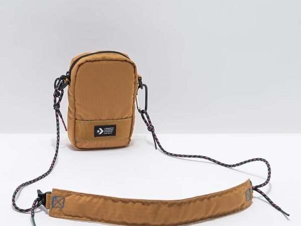 10020999-218_1.jpg Converse Utility Comms Pouch 2.0